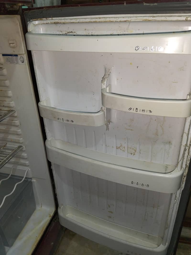 refrigerator 5