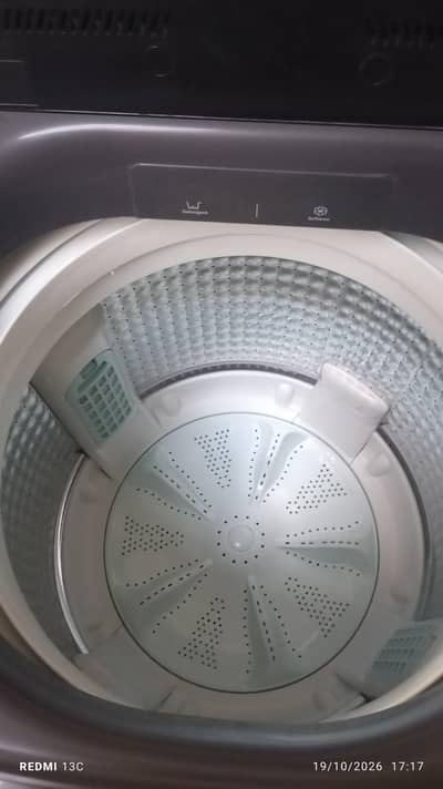 Haier fully automatic washing machine 10 kg almost new