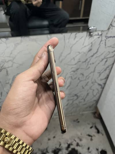 Apple iPhone XS