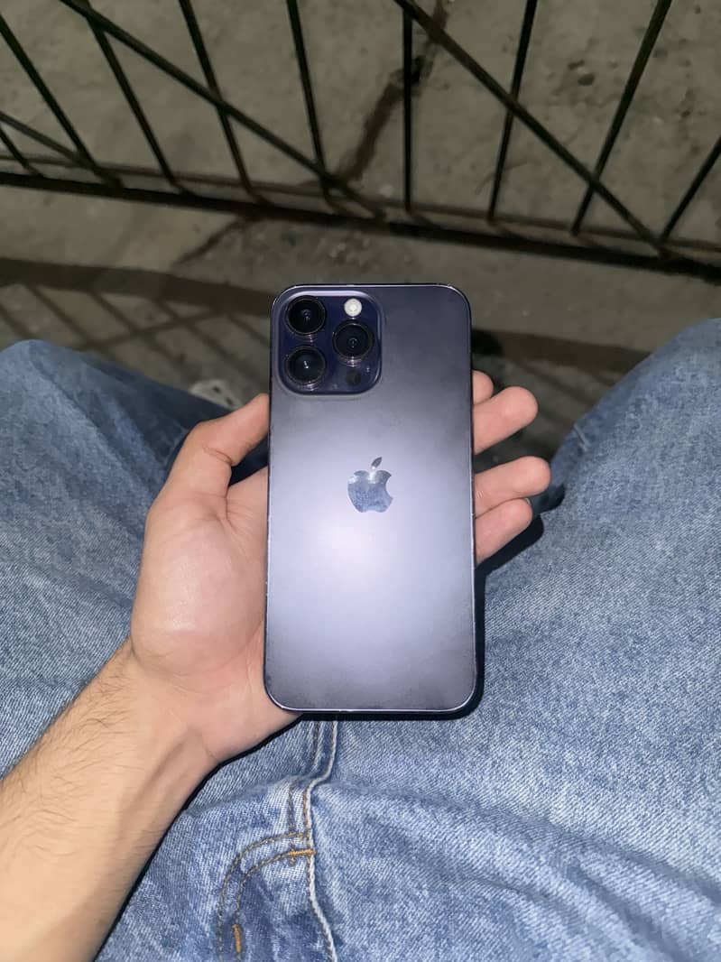 Apple iPhone 14 Pro Max 2