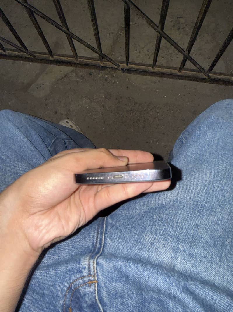 Apple iPhone 14 Pro Max 5