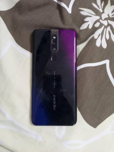 OPPO F11 Pro Ram 6 Rom 126