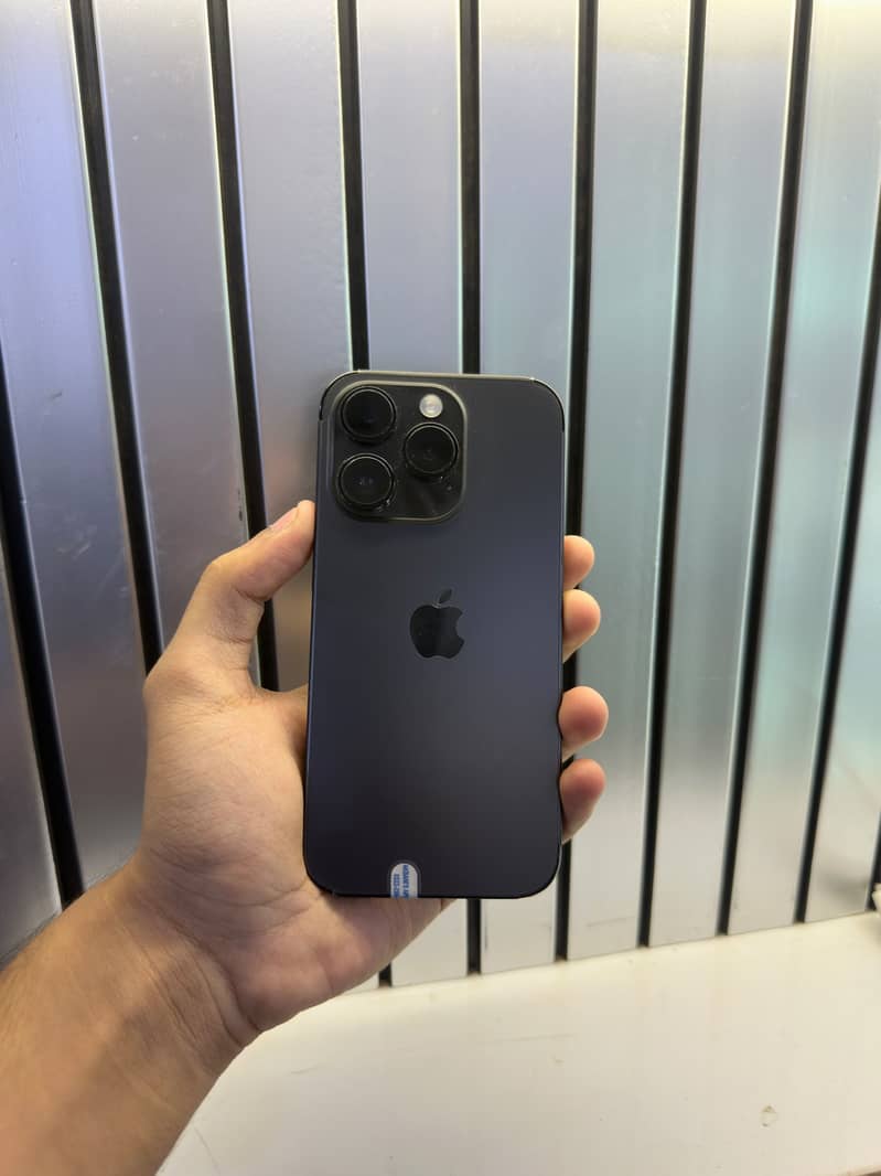Apple iPhone 14 Pro 3