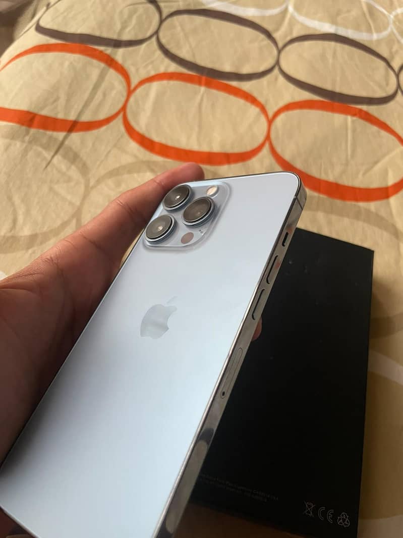 Apple iPhone 13 Pro 9