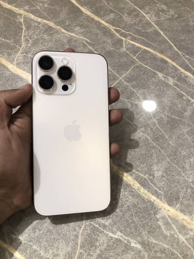 Apple iPhone 16 pro max
