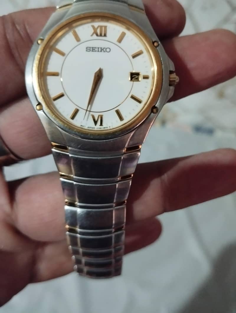 Seiko 4