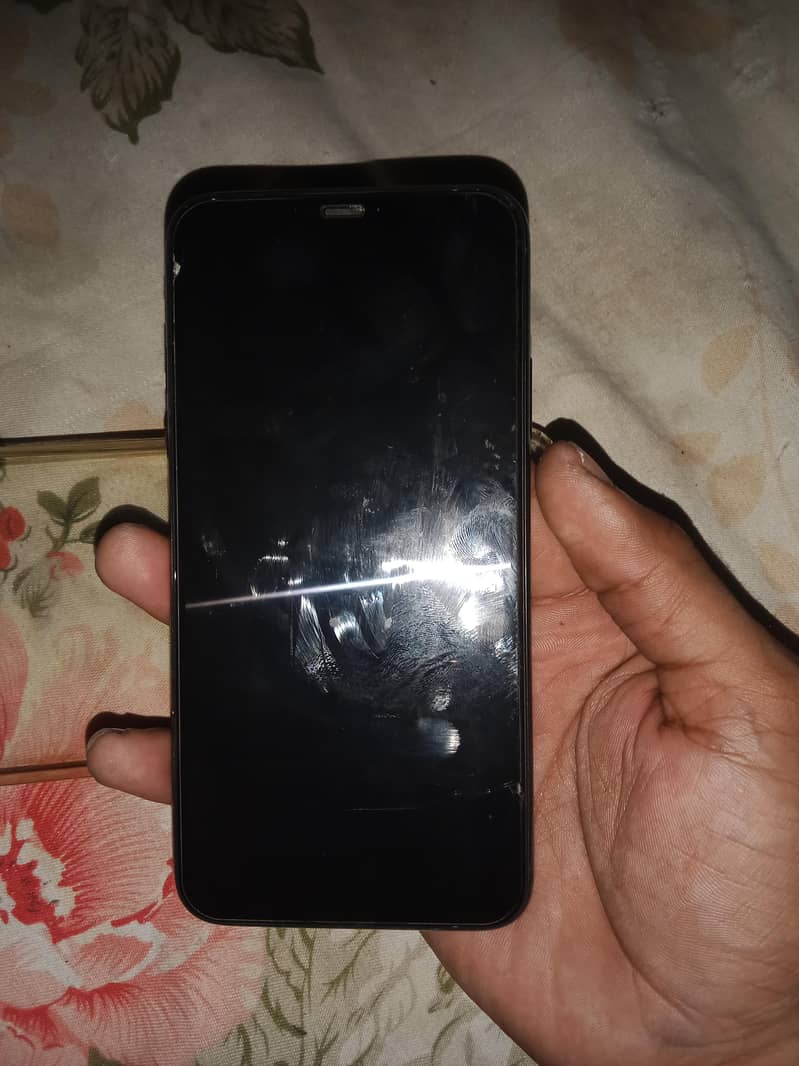 Apple iPhone 11 Pro Max 0
