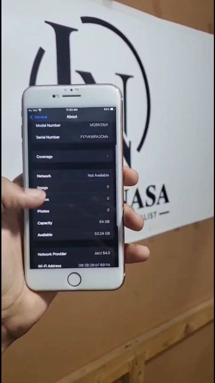 Apple iPhone 8 Plus 0