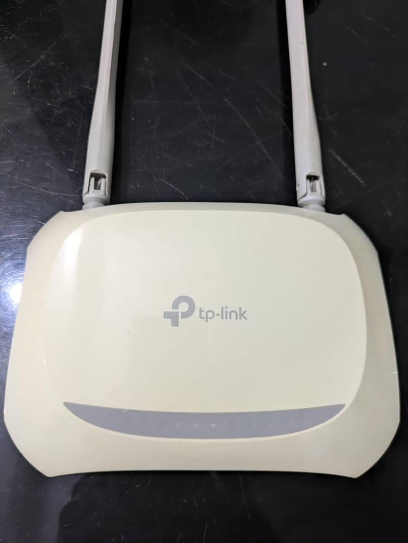 TP Link Router 2