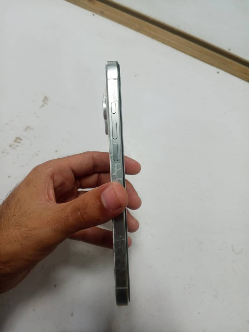 iphone 16 pro max bypass 2