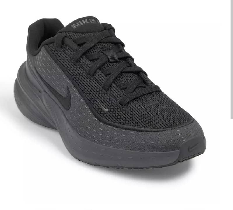 Nike UPLIFT RC 1