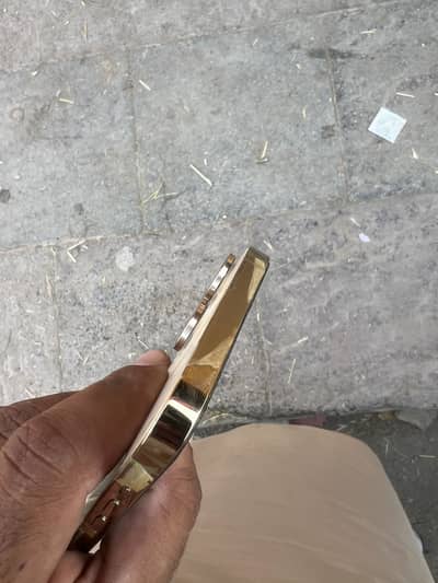 Apple iPhone 13 Pro Max 1TB 93 Health