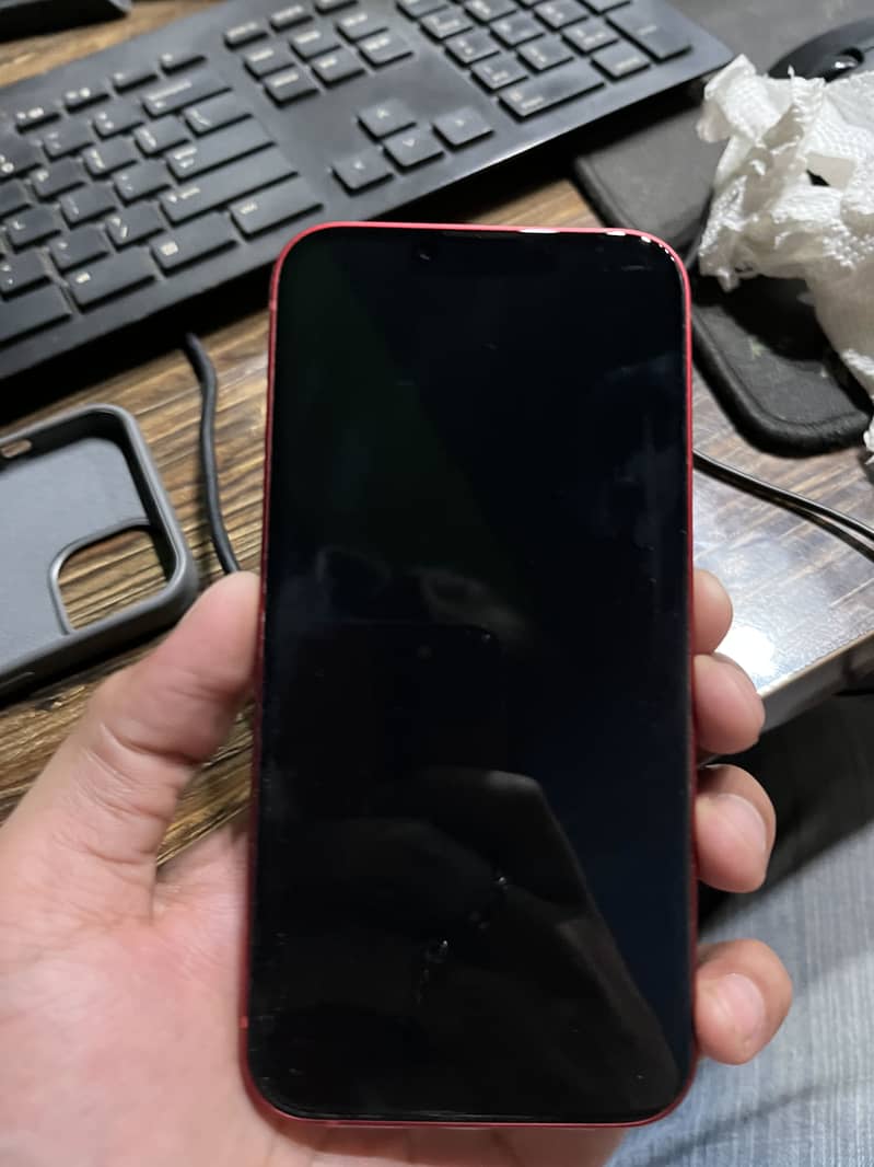 Apple iPhone 13 6