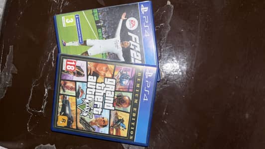 Ps4 games (fc25) (gtaV)