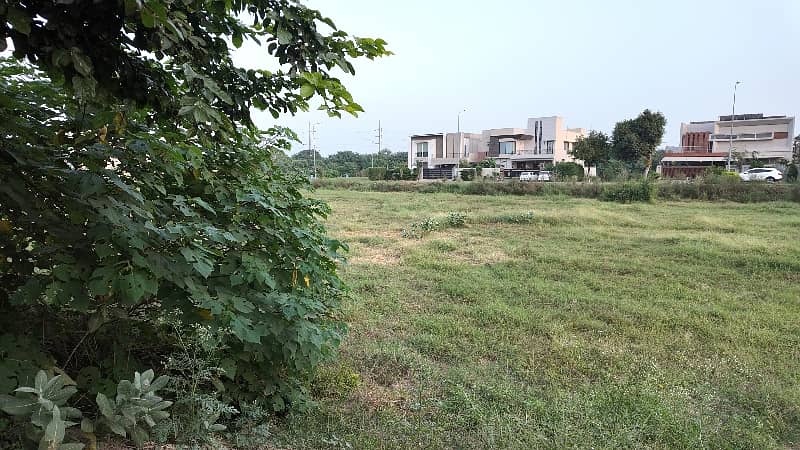 Plot # 363 Block S DHA Phase 8 6