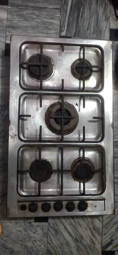 Gas stove