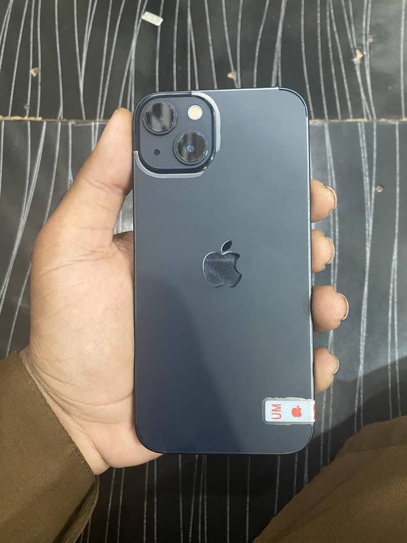 Apple iPhone 13 3