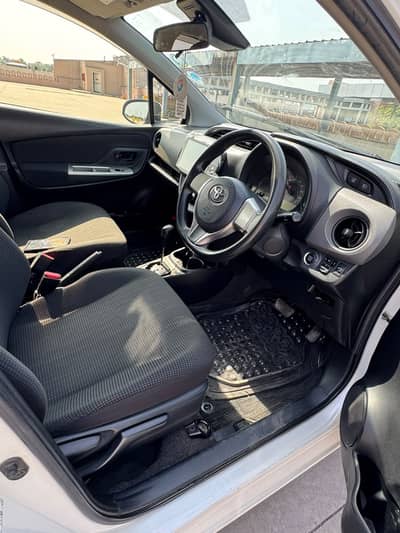 Toyota Vitz 2015/2016