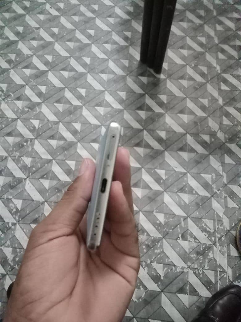 Tecno CAMON 40 Pro 2