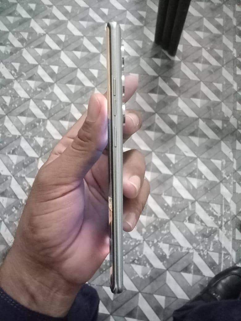 Tecno CAMON 40 Pro 3