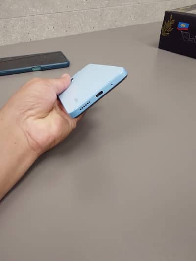 Xiaomi Redmi 12