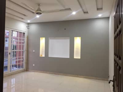 Upper Portion For Rent