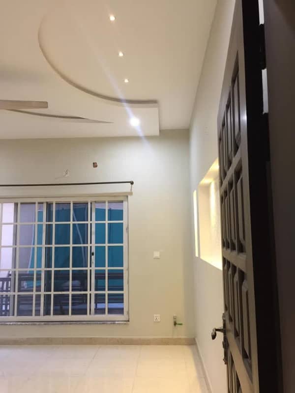 Upper Portion For Rent 8