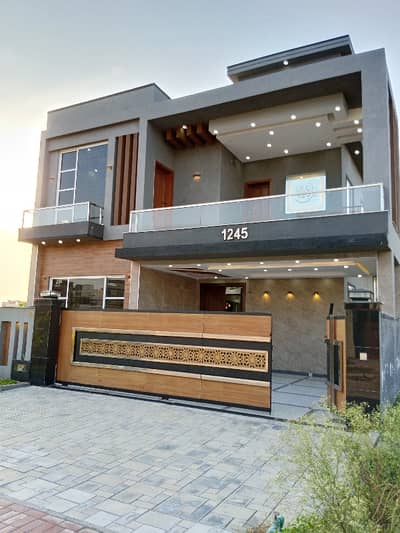 Brand New House 3pl Story For Sale