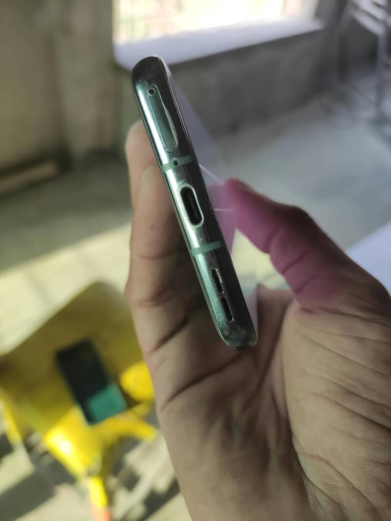 One Plus 9 Pro 5