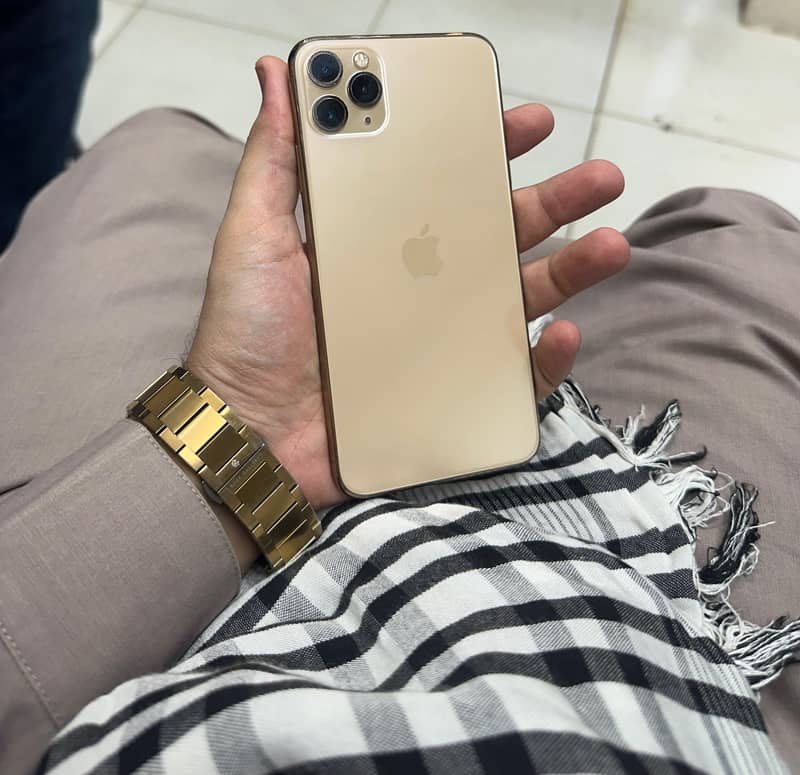 Apple iPhone 11 Pro Max 1