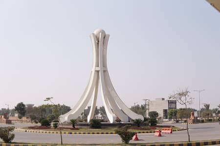 A Most Beautiful Location 5 Marla Plot For Sale in New Lahore City Phase 3