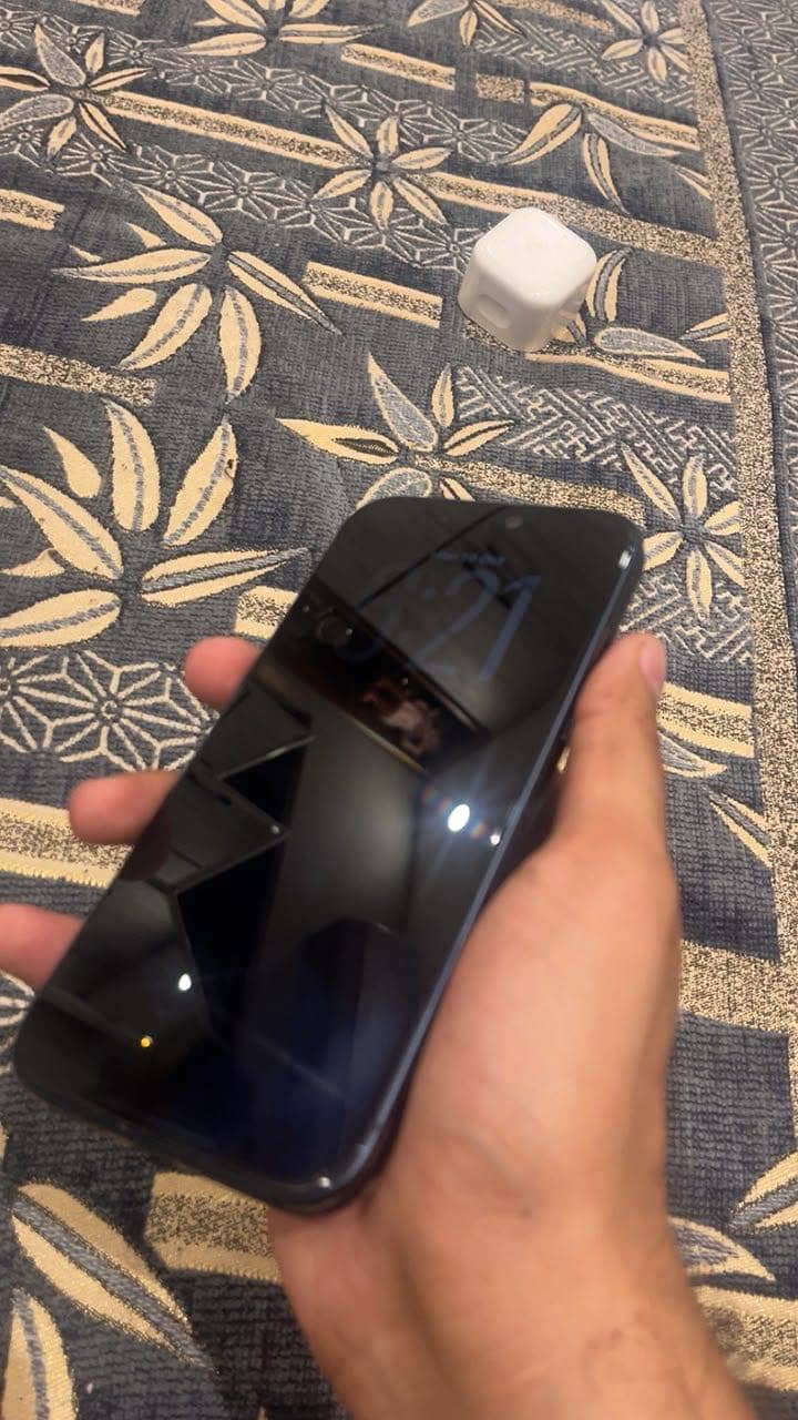 Apple iPhone 17 Pro Max 1