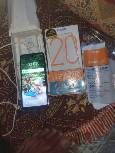 Tecno Spark 20. . . 16. . 256. . . 10by10 bilkul new phone he untuch pics