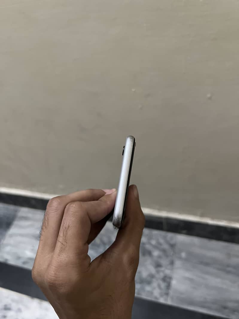 Apple iPhone 6 2