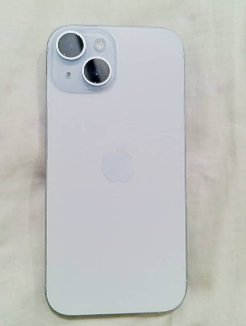 Apple iPhone 15 5