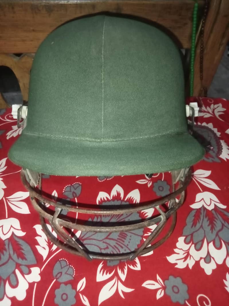 Cricket helmat 0