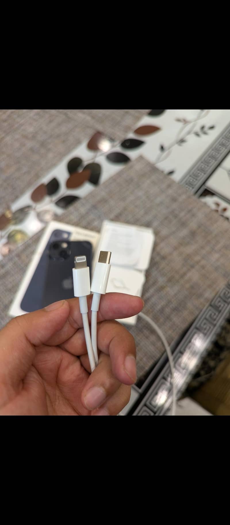 Apple iPhone 13 4