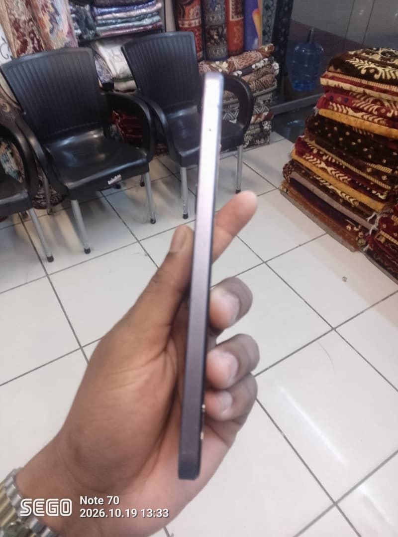 Realme Note 60 1