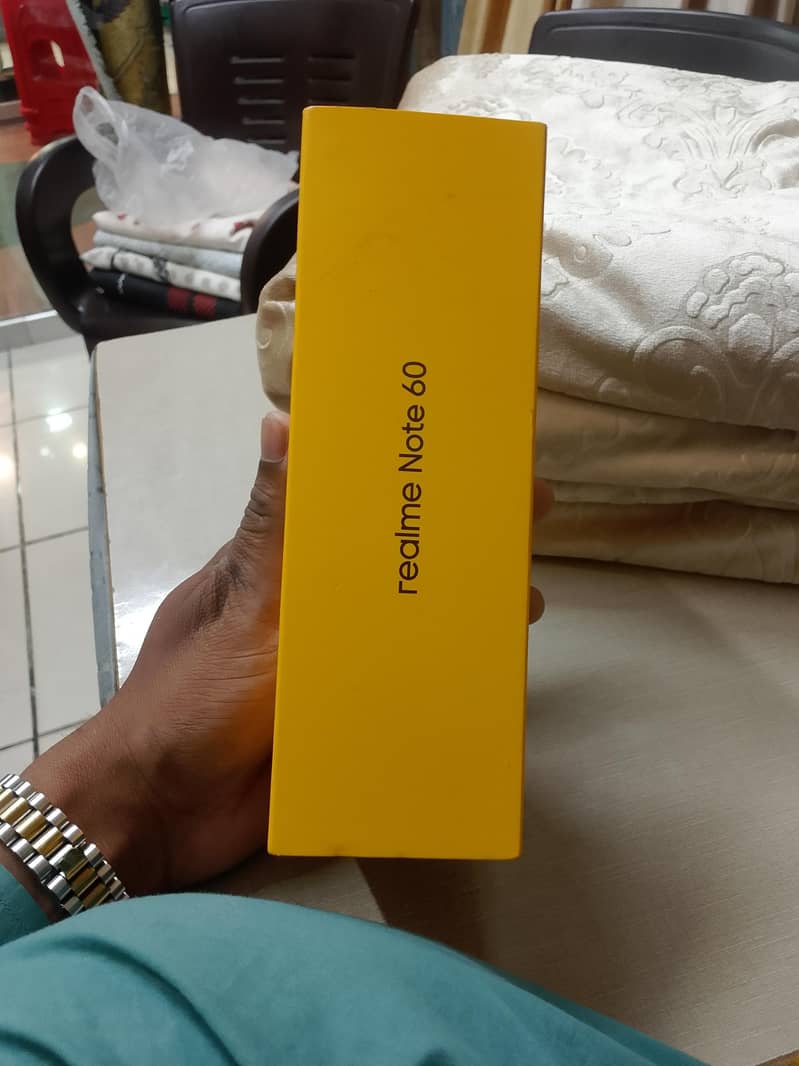 Realme Note 60 8