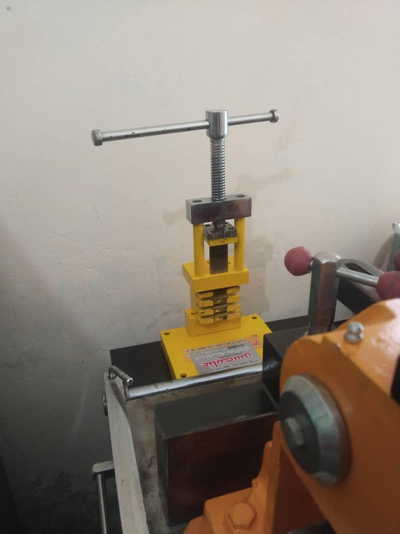 Anmuniem cutting machine 2