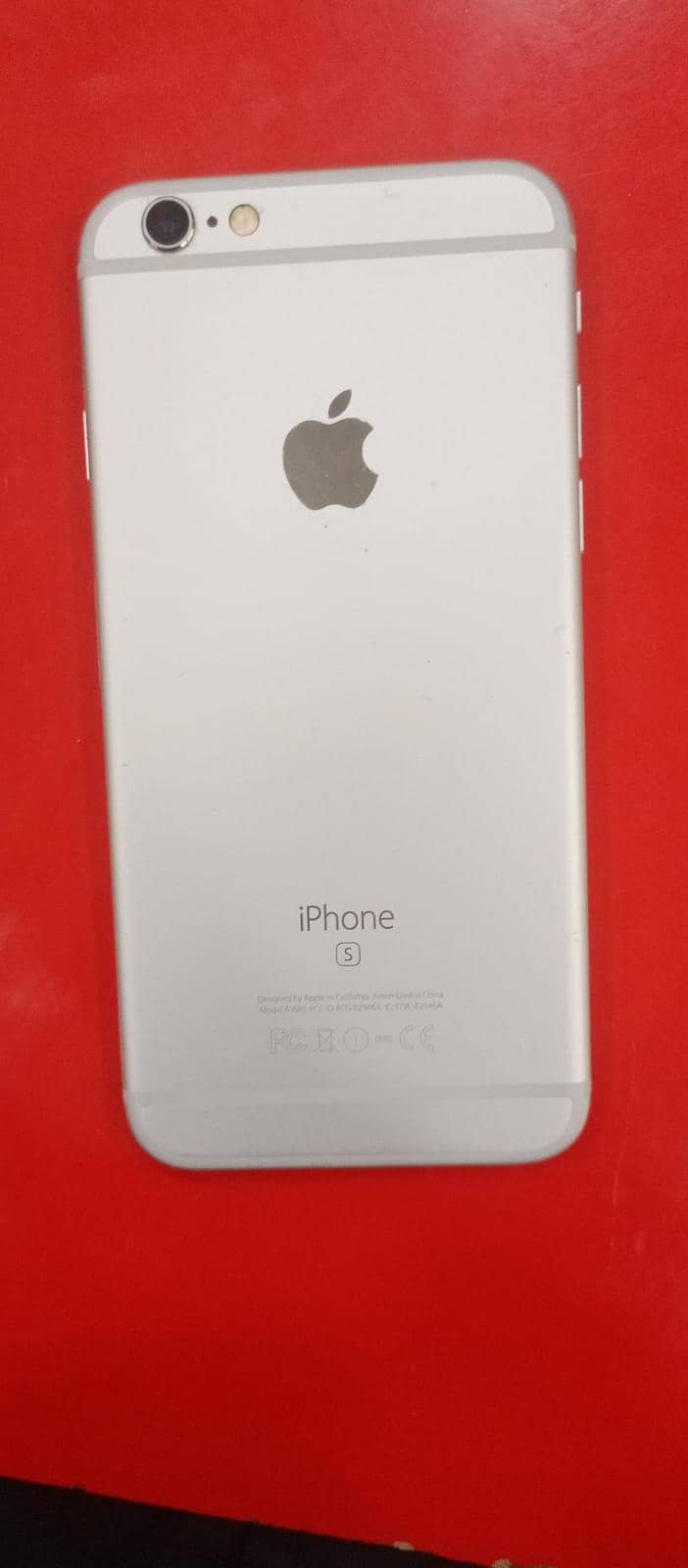 Apple iPhone 6S 1