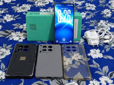 TECNO CAMON 30 (LOEWE EDITION 8/256)