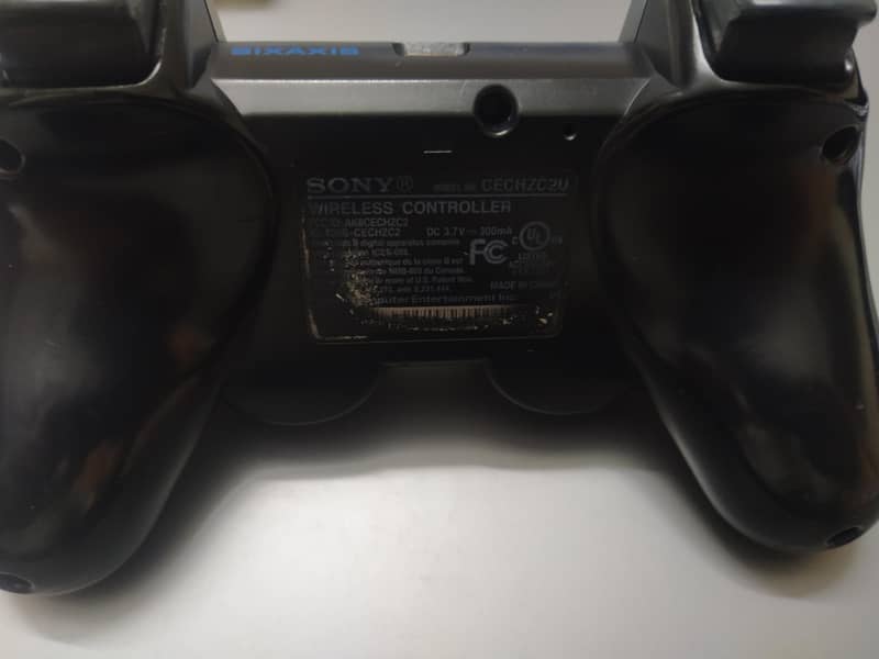 PS3 game with free Controller 4
