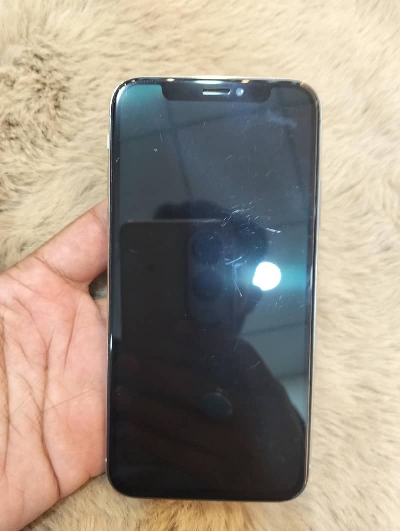 Apple iPhone X 0