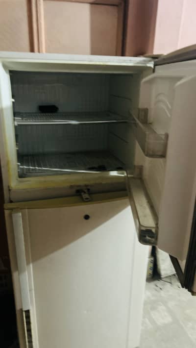 Refrigerator contact 03222660976