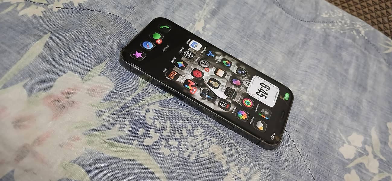 Apple iPhone 12 Pro 2