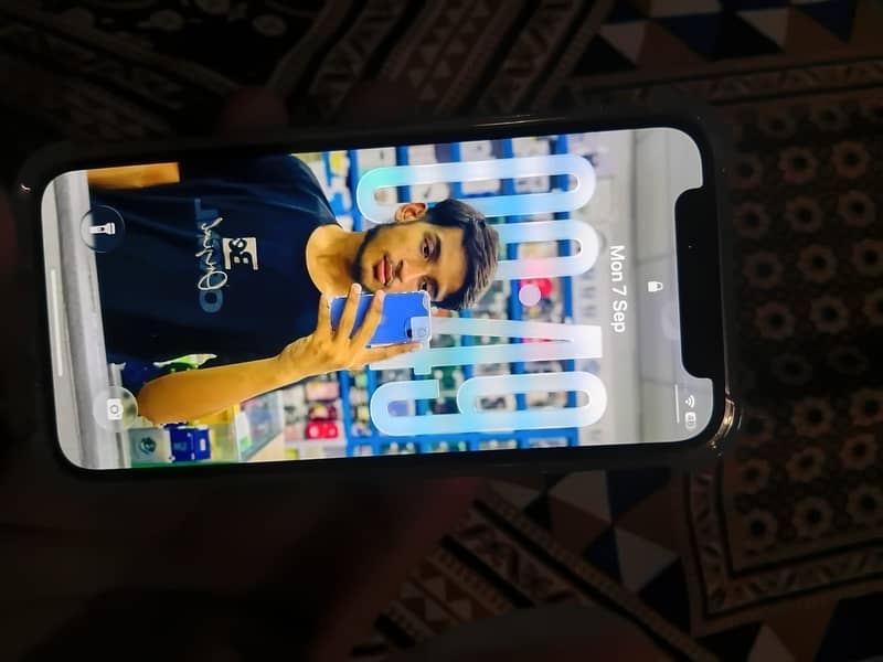Apple iPhone 12 mini 1
