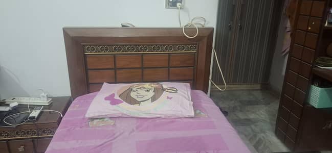single bed