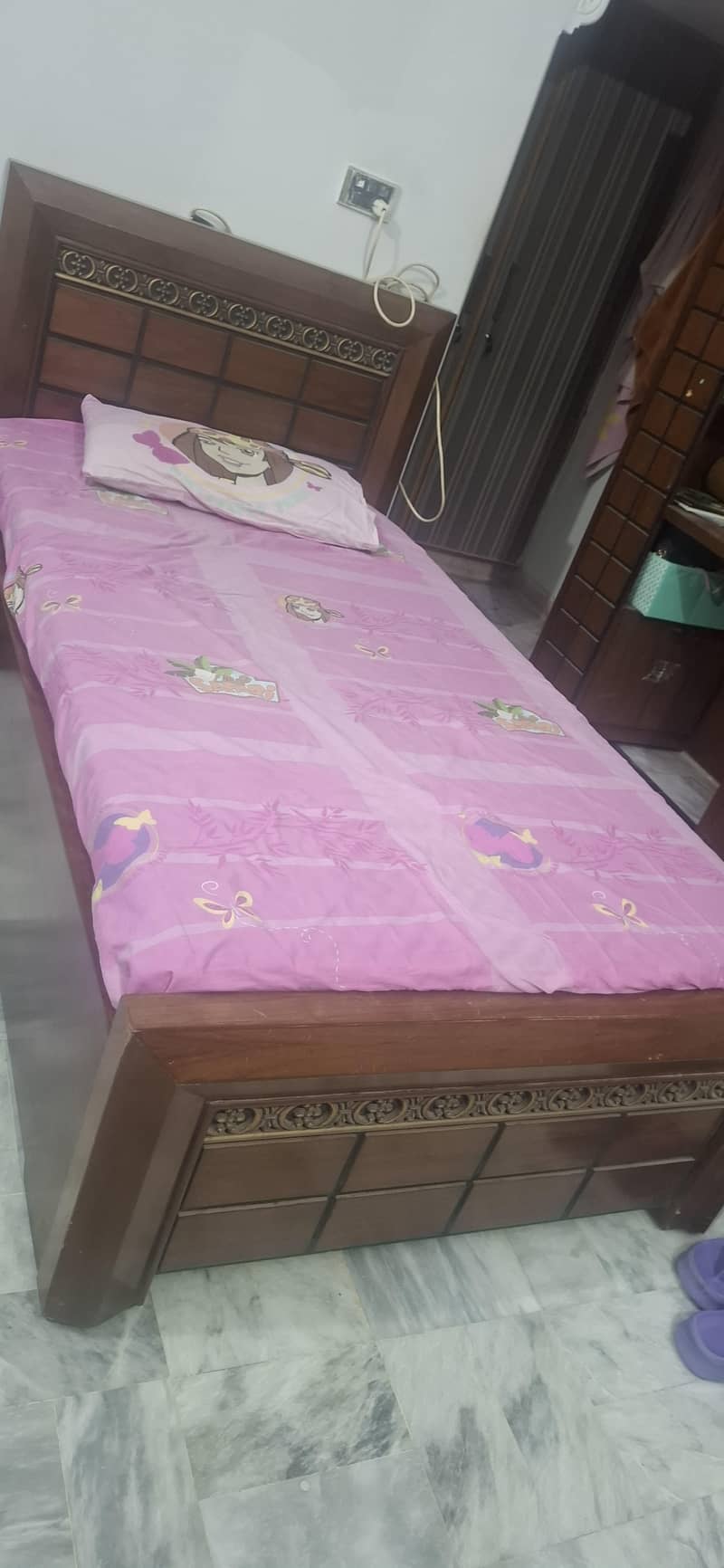single bed 2