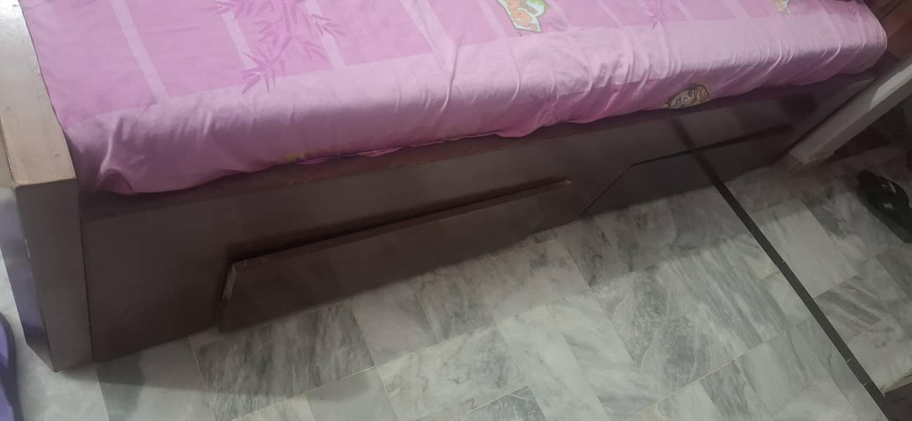 single bed 3